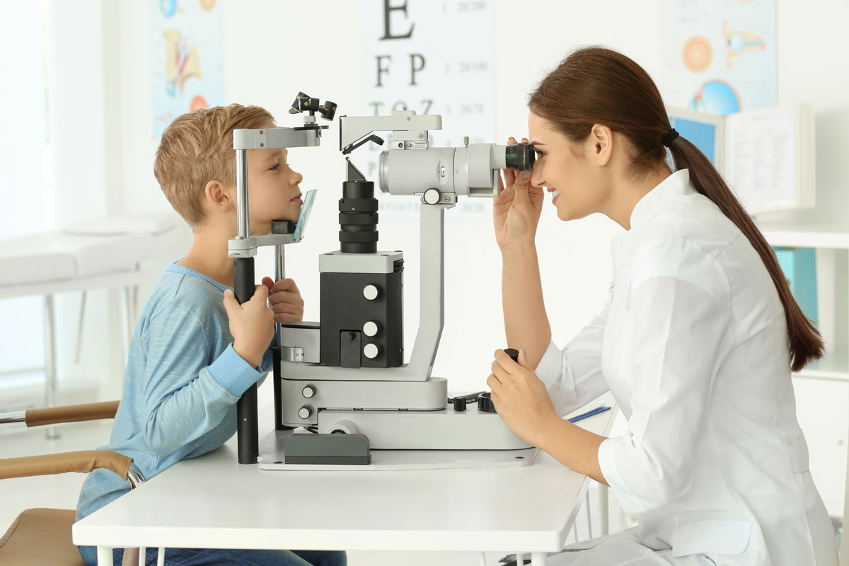 רופא עיניים ילדים
