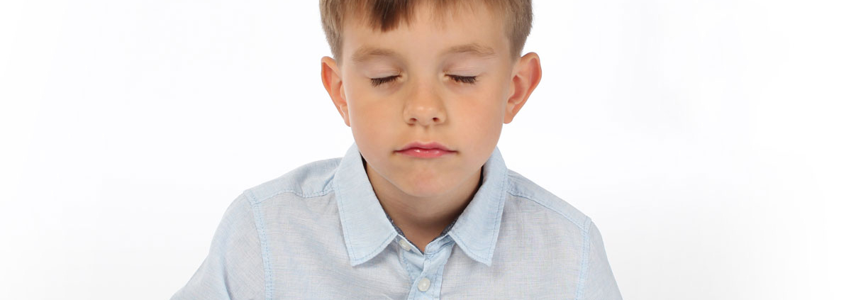 טיפול בטיקים בעיניים אצל ילדים